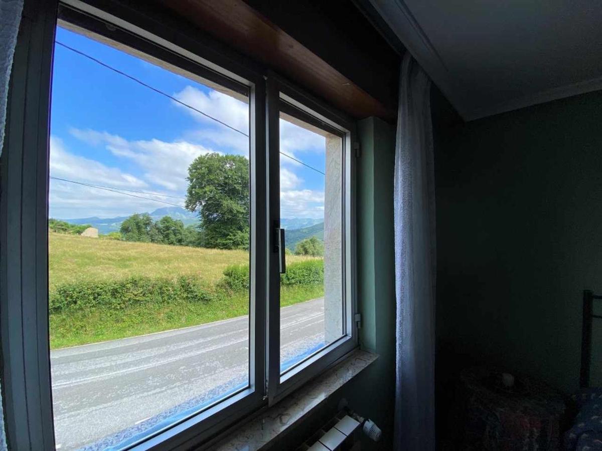 Апартаменты Casa Noval Zona Rural En El Centro De Asturias Бименес Экстерьер фото